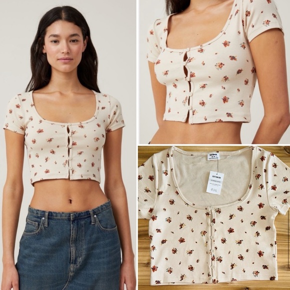 NEW Cotton On Sammie Scoop Neck Short Sleeve Crop Top Women’s size Medium NWT - Picture 1 of 12